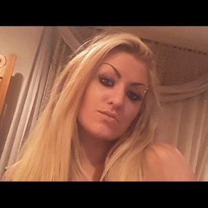 Meet your Posher, Ashton